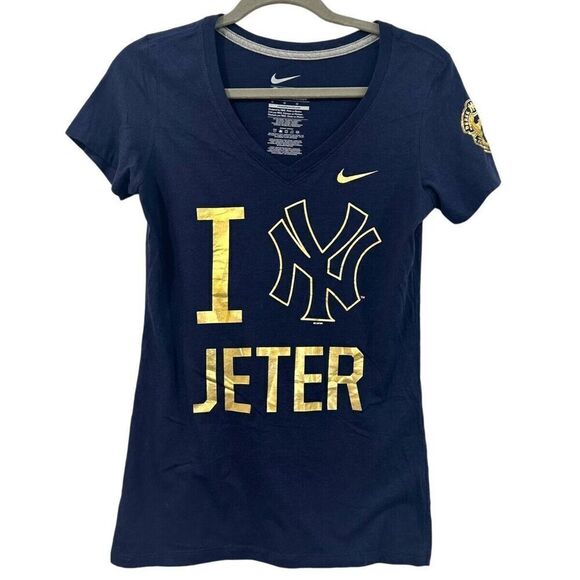 Nike NY Yankees Derek Jeter Captain #2 Women's Medium Slim Fit Navy Blue T-Shirt - Picture 1 of 5